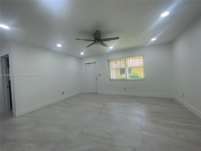 Photo - 25450 SW 107th Ave Unit 1