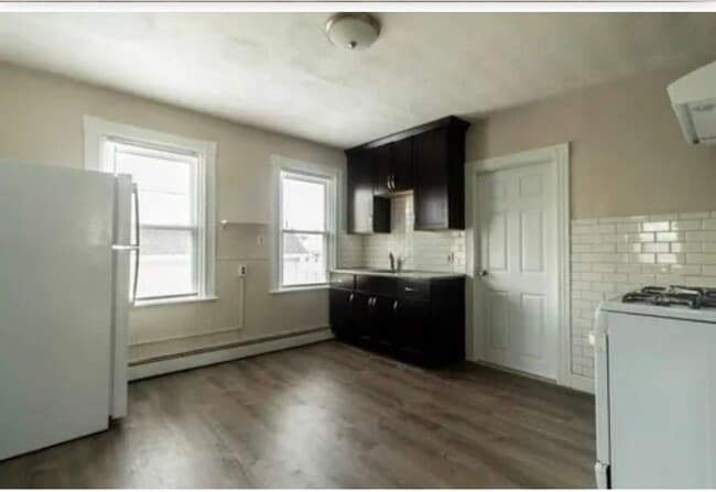 Photo - 49 Ivy St Unit 2