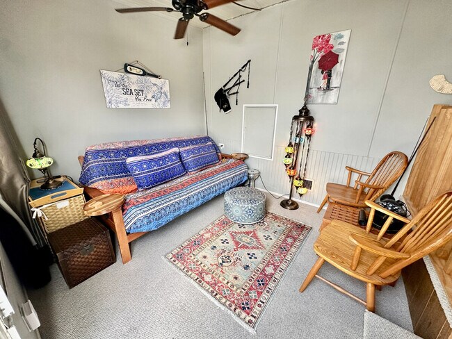 941 Nettles Blvd Unit SI ID1537509P