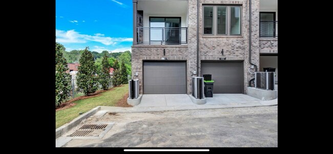 Photo - Beautiful Grant Park Condo