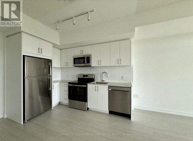 Photo - 4010 Eglinton Ave W Unit 914