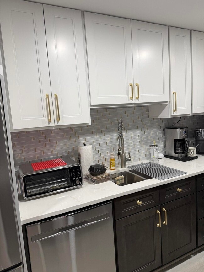 Photo - 1066 Ainslie Dr Unit 1066