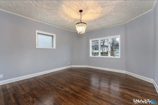 Photo - 87 Melrose Ave