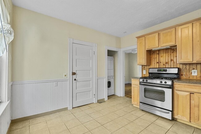 Photo - 31 Harold St