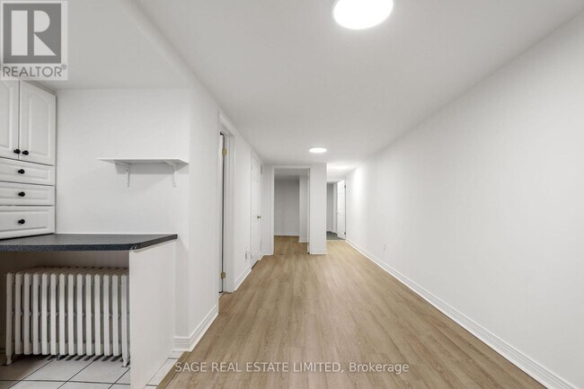 Photo - 118 Braemar Ave