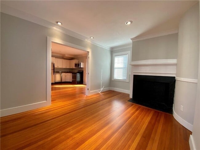 Photo - 38 Mann Ave Unit B