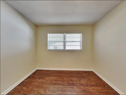 Photo - 609 Lakespur Ln