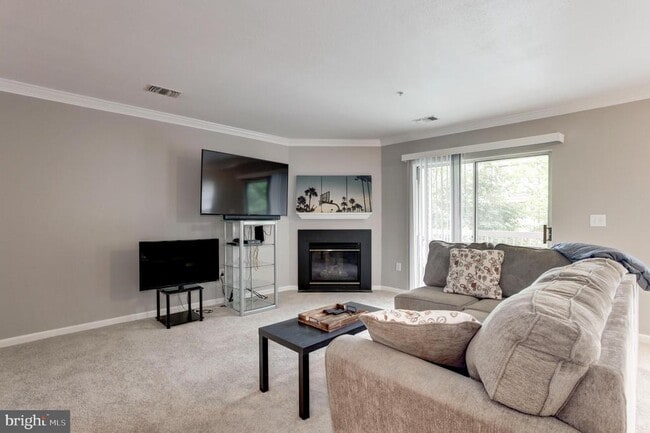 Photo - 12852 Fair Briar Ln