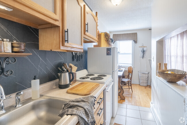 26 Oak Grove - Kitchen - 1BA, Studio - 370SF - Kitchen - Copenhagen Enterprises