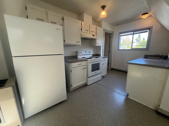 Photo - 1318 High St Unit 201