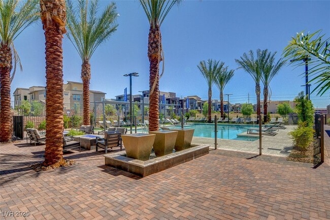 Building Photo - 11238 Essence Point Ave Unit 108