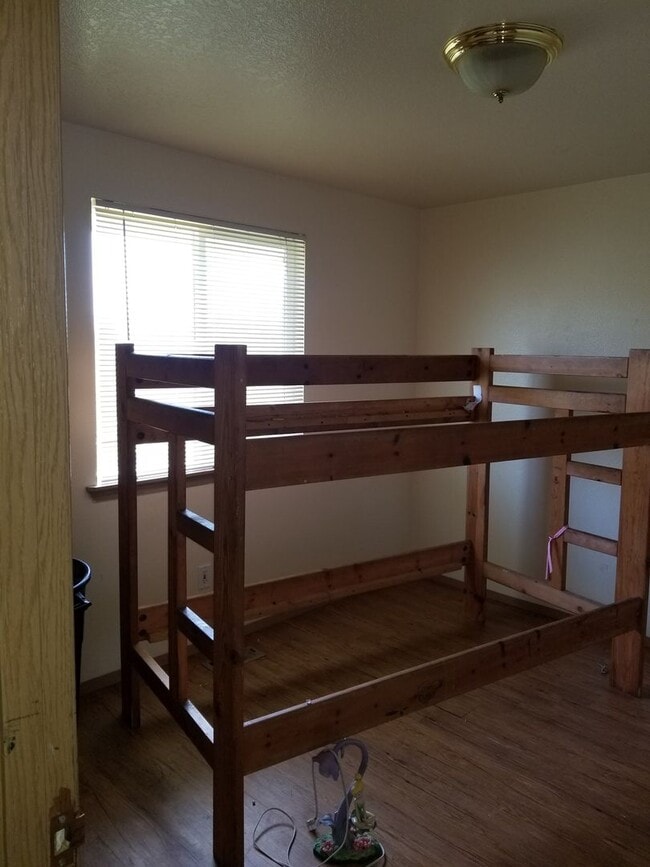 Photo - Charming 3-Bedroom Home in Quiet Cul-de-Sac with Valley Views!