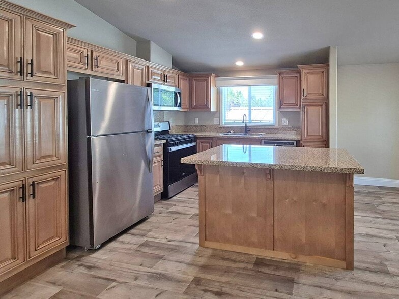 970 Mountain Shadows Blvd