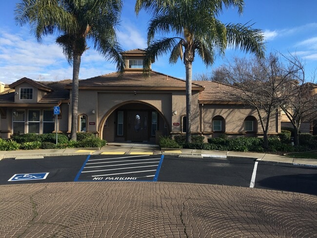 Photo - 5350 Dunlay Dr