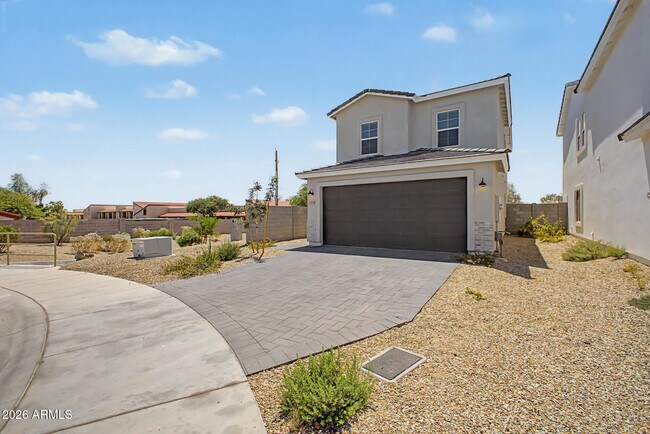 Photo - 1528 N Pueblo Dr