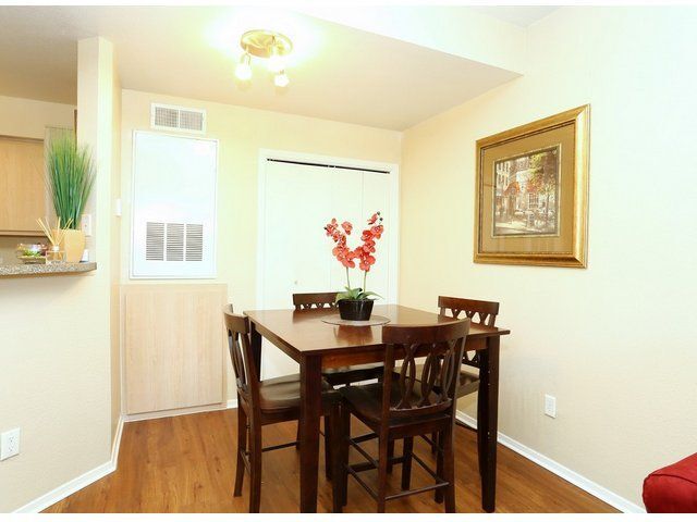 335 Cypress Creek Road Unidad 2506