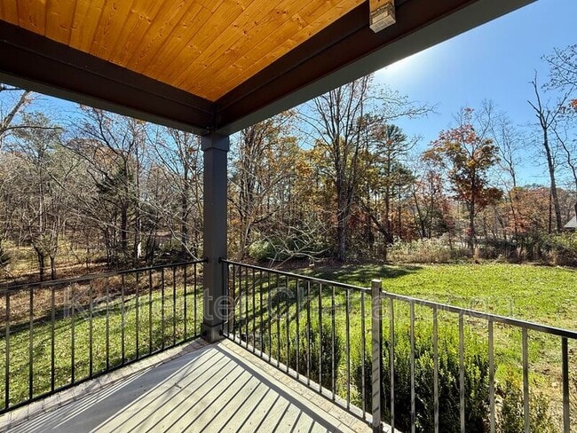 Photo - 8925 Pine Ridge Rd