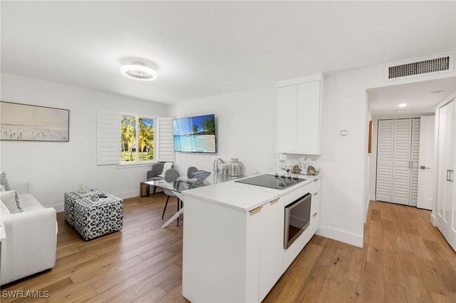 Photo - 175 5th Ave S Unit 204