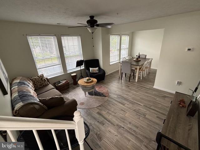 Photo - 45569 Knockeyon Ln