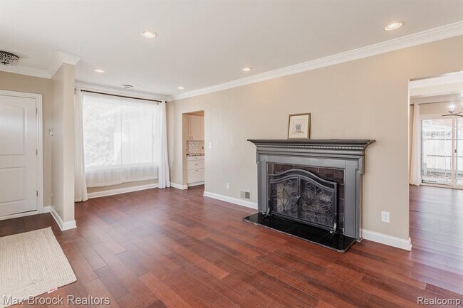 Photo - 1610 Yosemite Blvd