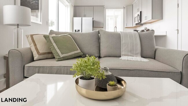 Building Photo - 8200 W Encanto Blvd