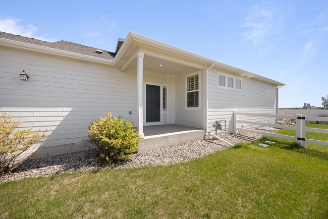 Photo - 2202 Thoreau Dr