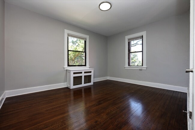 Photo - Orchard Terrace Apartments