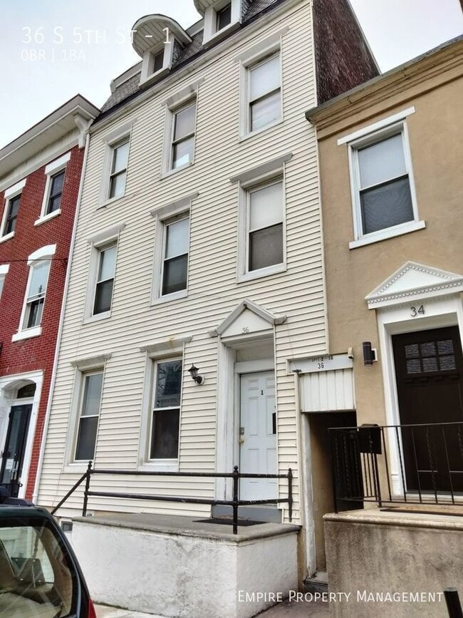 Building Photo - 36 S 5th St Unit 1