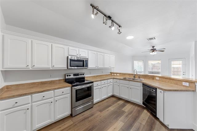 Photo - 917 Orchid Blvd