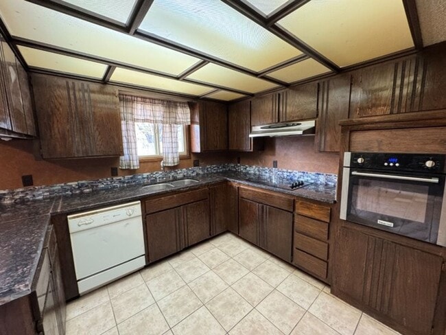 Photo - 10405 Cricket Ct