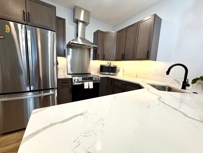 Photo - 21 Summer St Unit 403