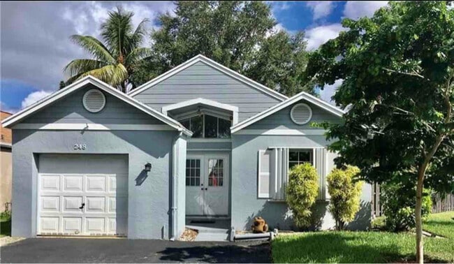 Building Photo - 248 SW 159th Ln Rental