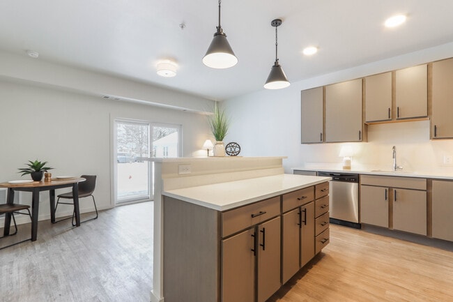 Photo - Evergreen Landing Apartments on 8th