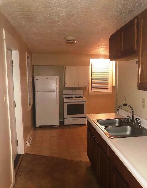 Photo - 706 W Graham St