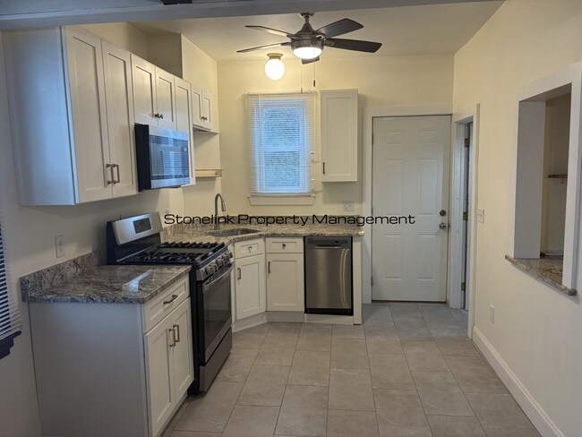 Photo - 124 Leo Ave Unit 1