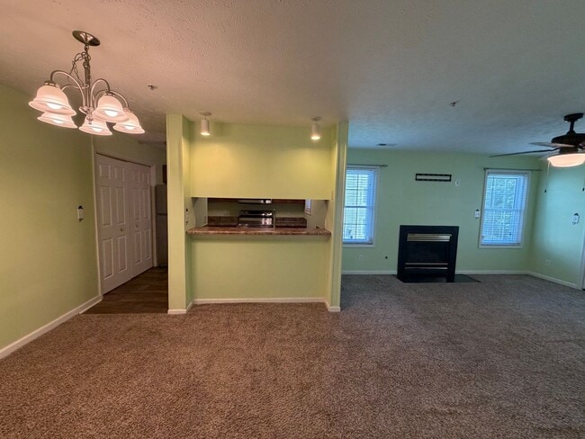 Photo - 341 Waterdown Dr
