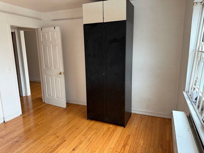 Photo - 3600 Charles Ct Unit 10