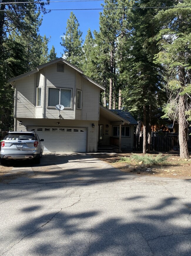 Building Photo - 1728 Mohican Dr Rental