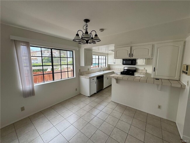 Photo - 526 S Catalina Ave