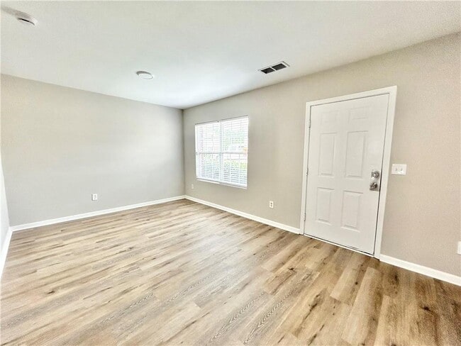 Photo - 736 Wheel House Ln