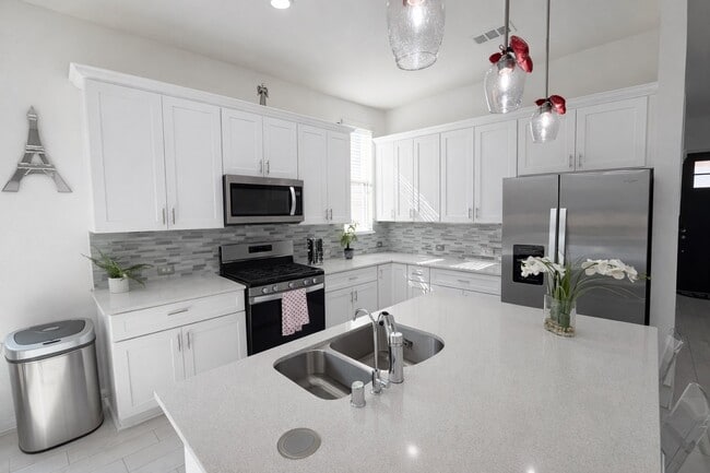 Photo - 21018 Milazzo Pk Trl