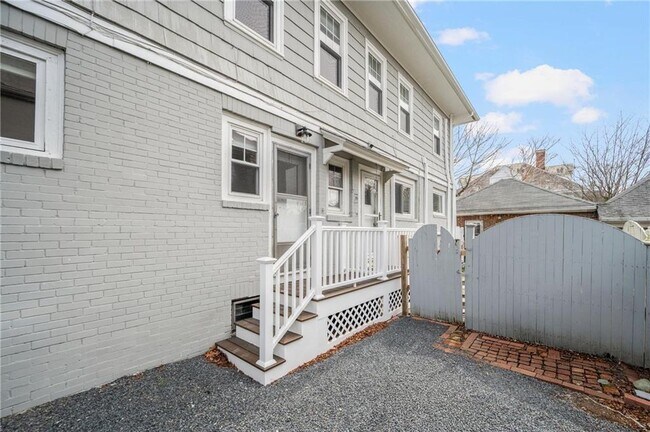 Photo - 422 Wayland Ave