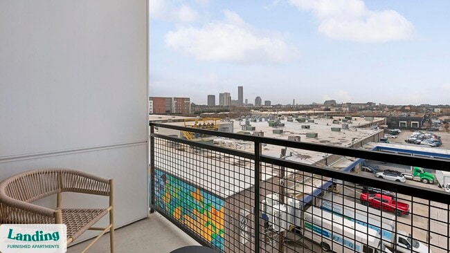 Photo - 1215 Sawyer St Unidad 532