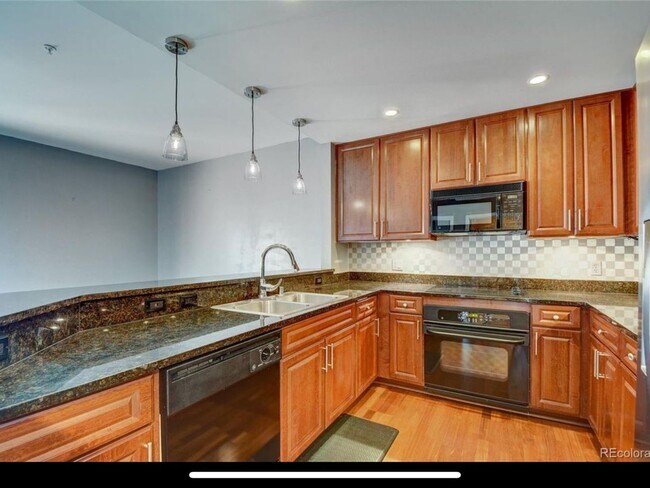 Photo - Golden Triangle Condo with Breathtaking Vi...