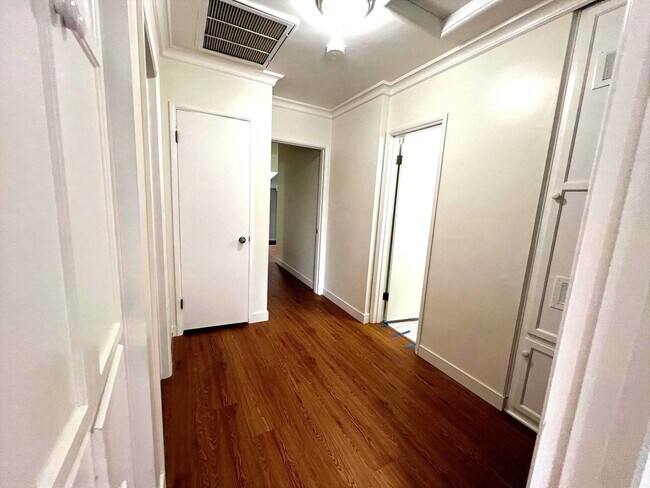 Photo - Freshly Renovated Gem with Incredible Floo...
