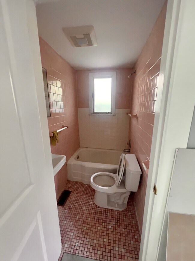 Photo - 51 Beacon St