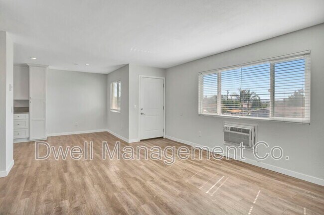 805 N 3rd St Unit 3