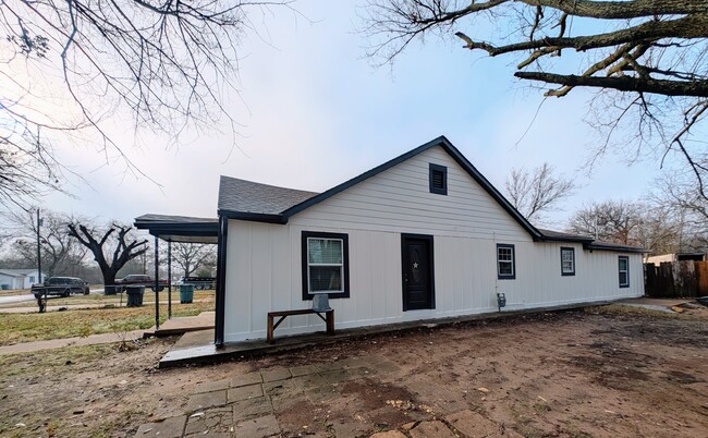 Photo - 1322 N Brents Ave