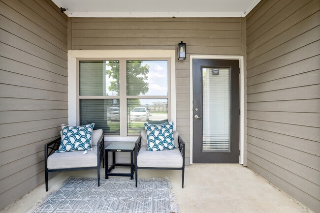 Patio - Avalon Frisco North