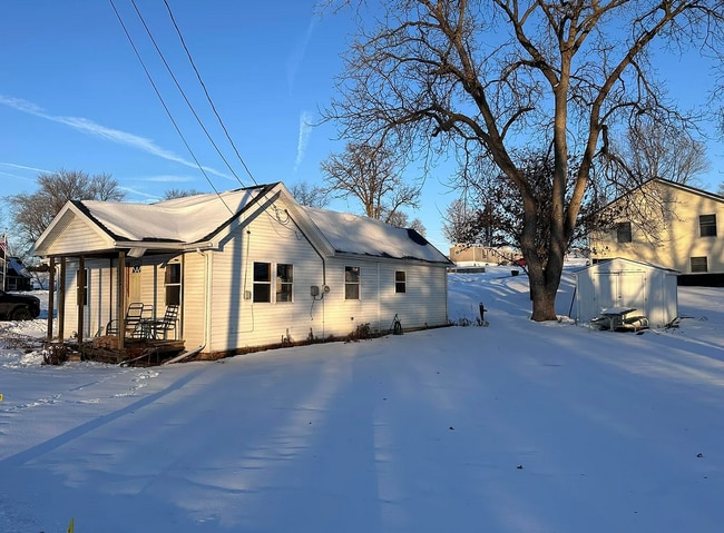 Photo - Cozy 2-Bedroom Home for Rent in Atalissa IA!